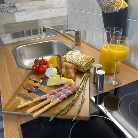 Lukadorajana Center Апартаменты