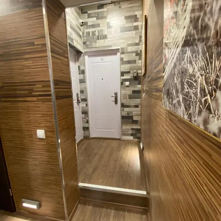 Lukadorajana Center Апартаменты *