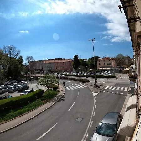 Lukadorajana Center Пула