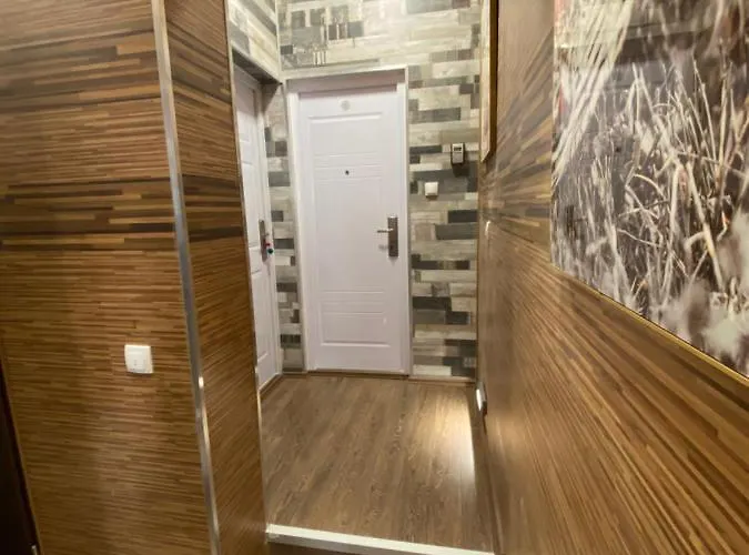 Lukadorajana Center Apartman *